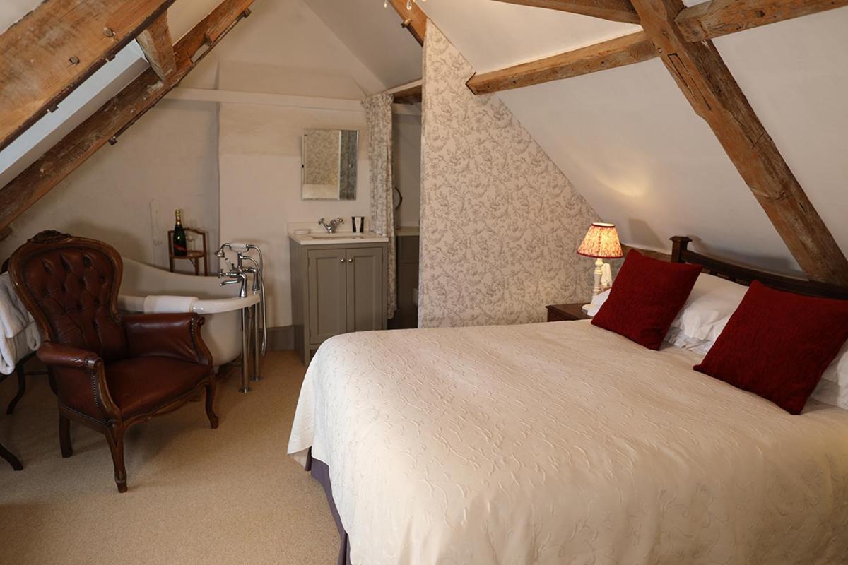 Hotel Carrick'S At Castle Farm à Swanton Morley Extérieur photo
